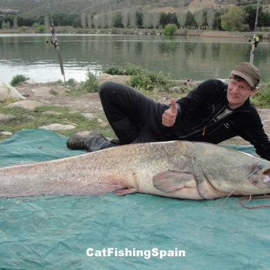 Catfish fishing in Mequinenza